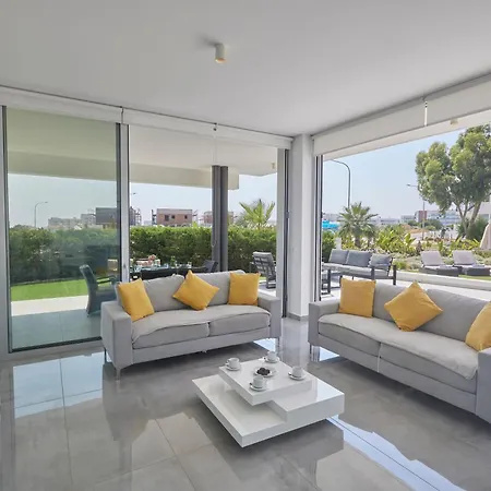 Olivine Ol01 * Protaras